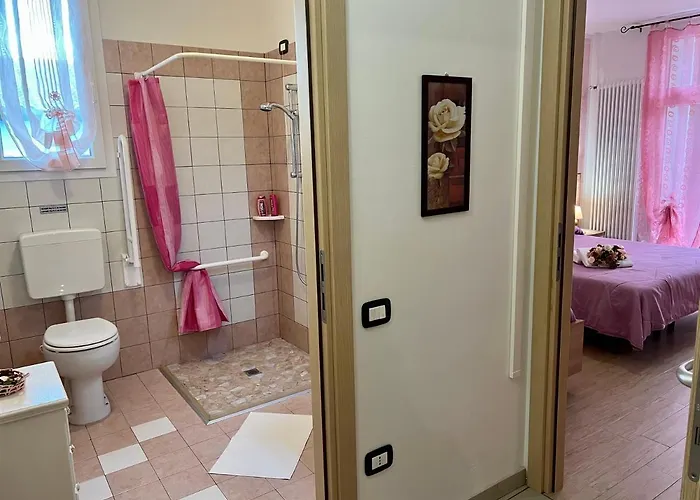 Le Essenze - Terrazza Sulla Romagna * Cesena