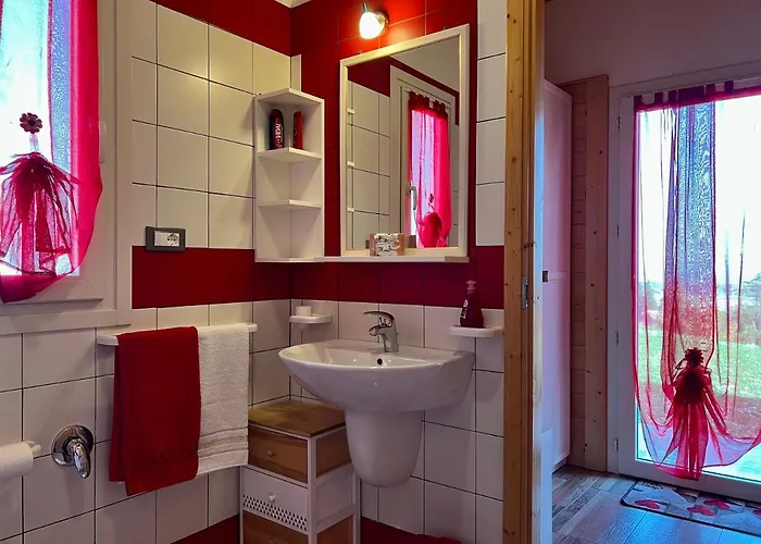 Le Essenze - Terrazza Sulla Romagna Cesena