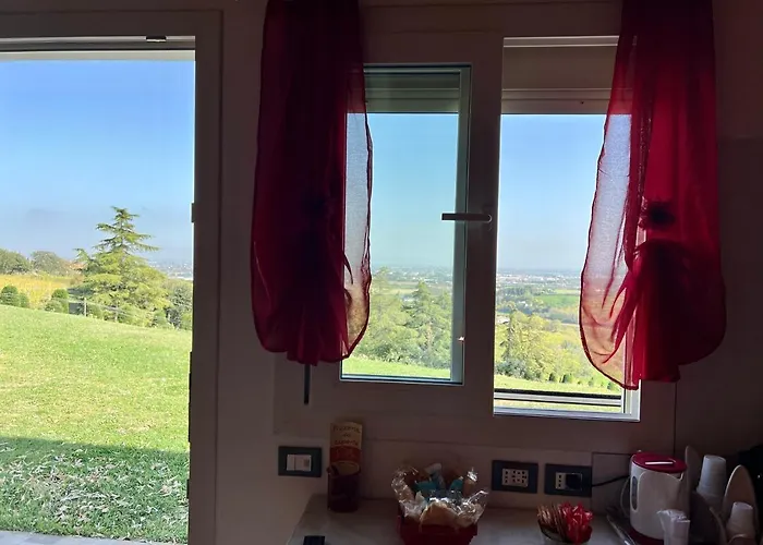 Le Essenze - Terrazza Sulla Romagna Lantgård Cesena