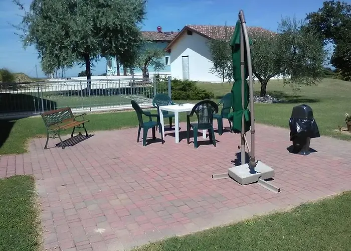 Le Essenze - Terrazza Sulla Romagna Lantgård Cesena